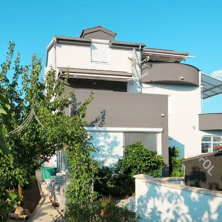 Haus Suai 355s 아파트